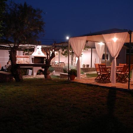Domenica Apts I ลากานาส ภายนอก รูปภาพ