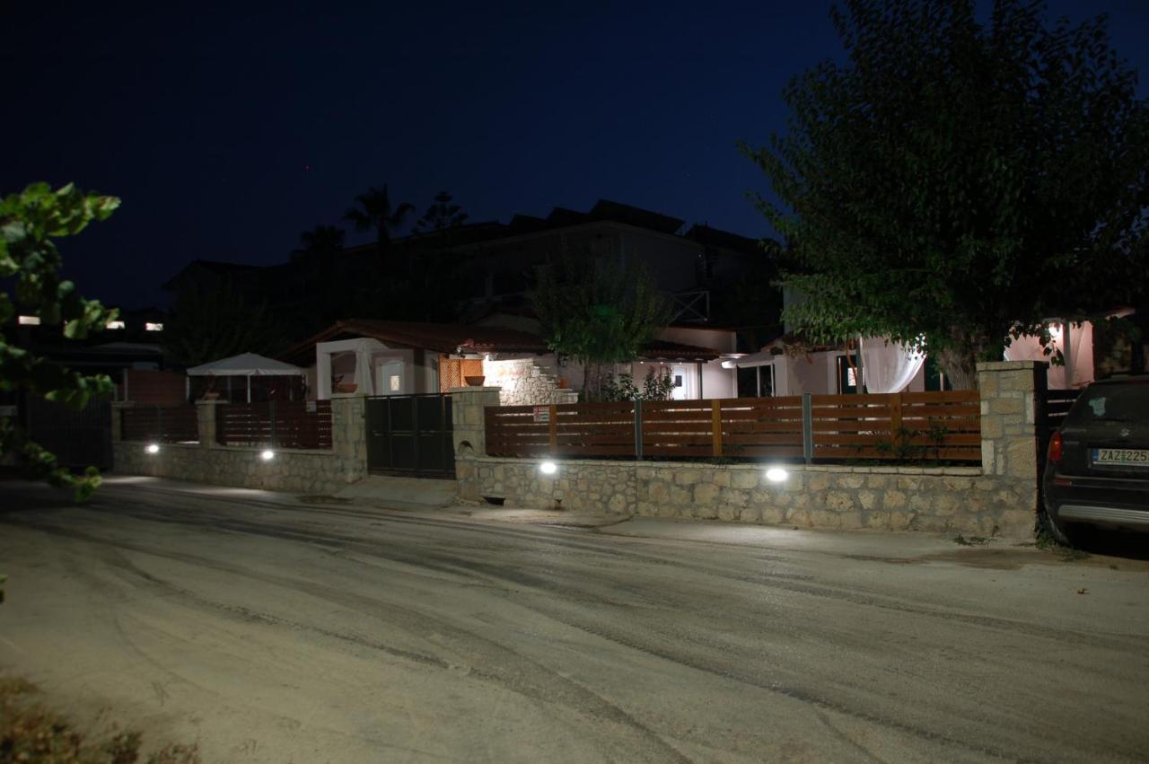 Domenica Apts I ลากานาส ภายนอก รูปภาพ